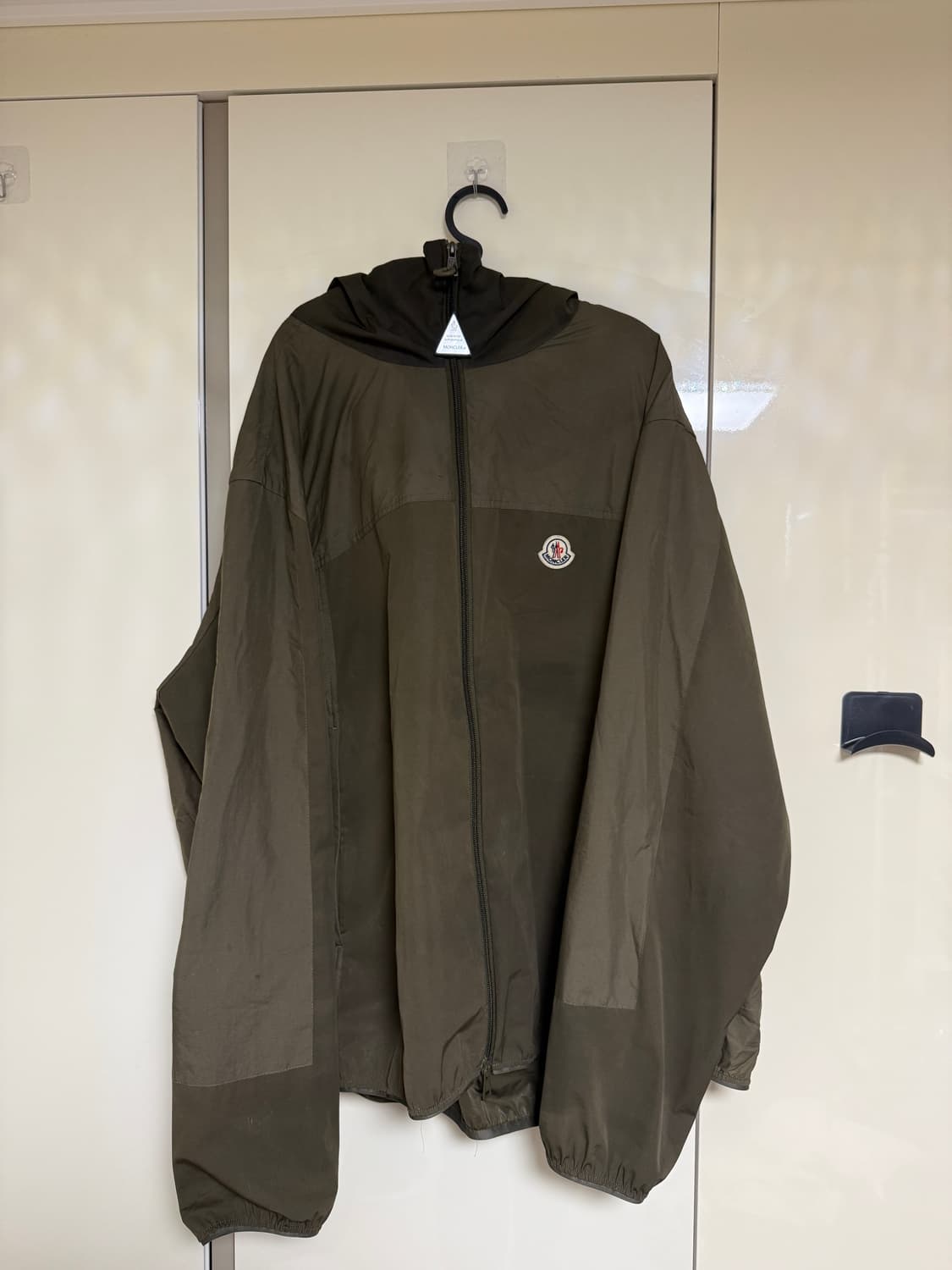 24ss 몽클레어 코나자켓 6사이즈 상품이미지1