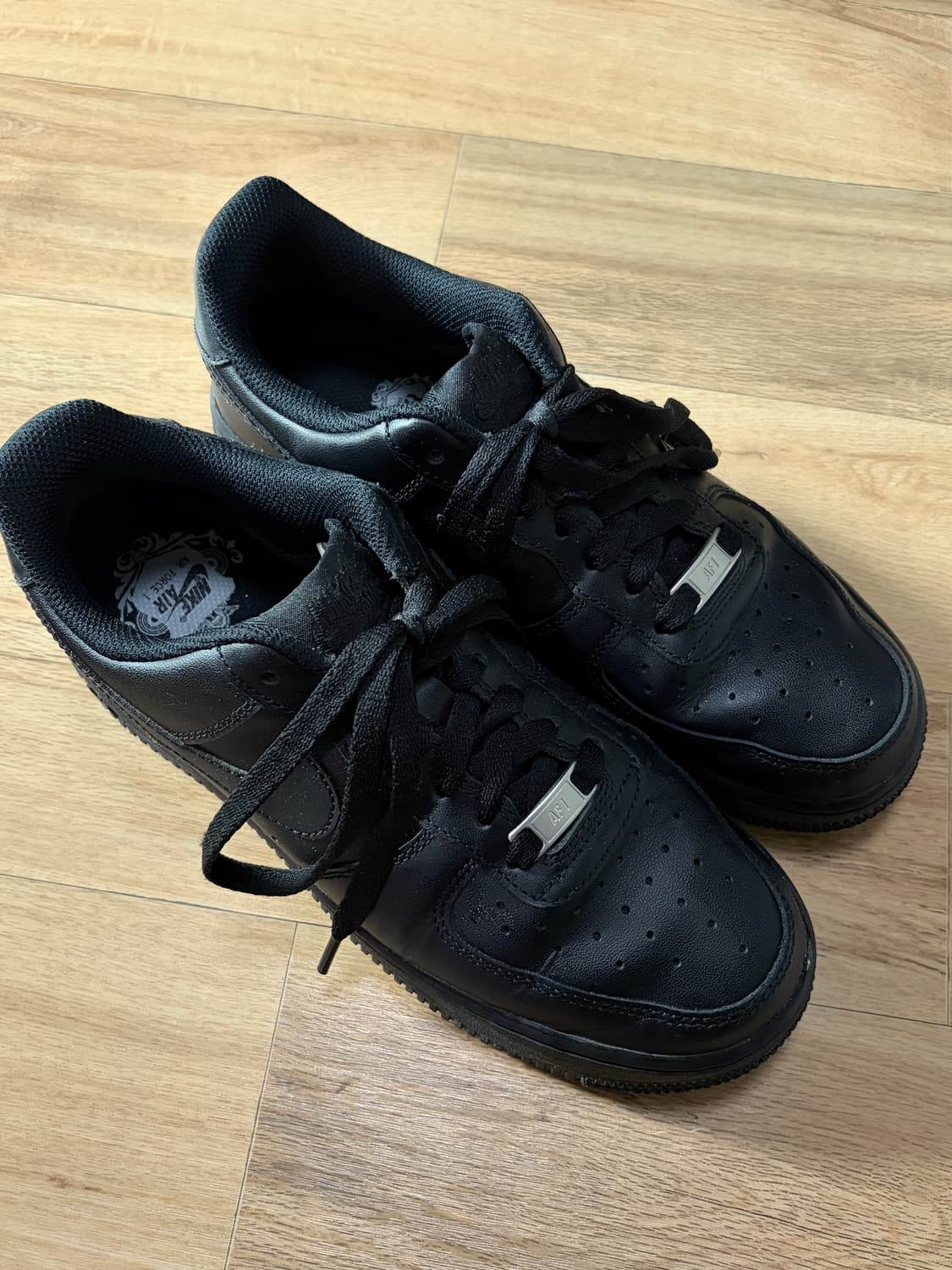 나이키 에어포스 트리플 블랙 250 상품이미지4