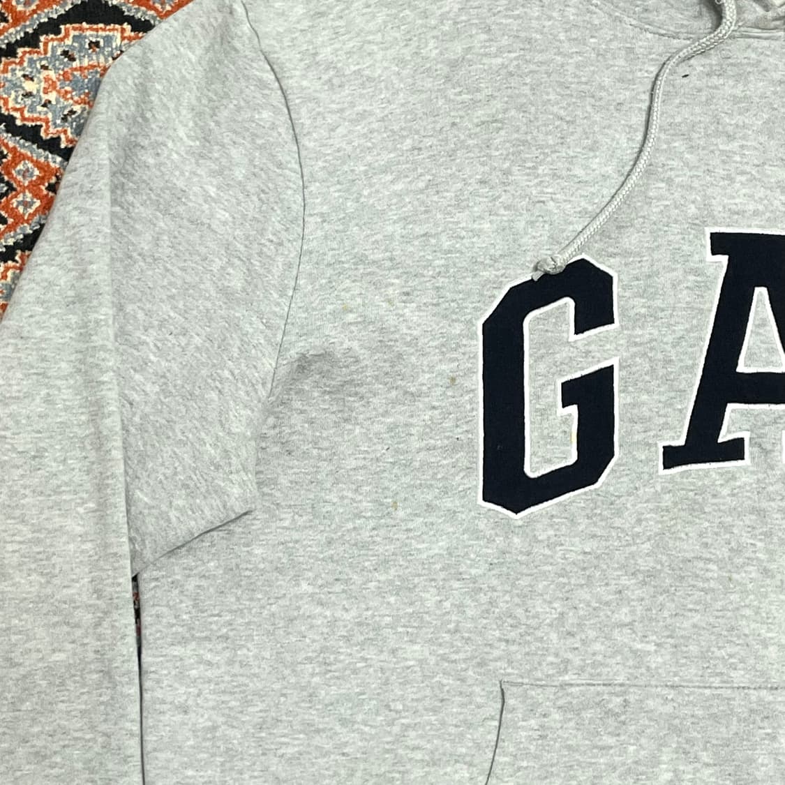 갭 스펠로고 그레이 기모 후드티셔츠 남성XL 상품이미지4