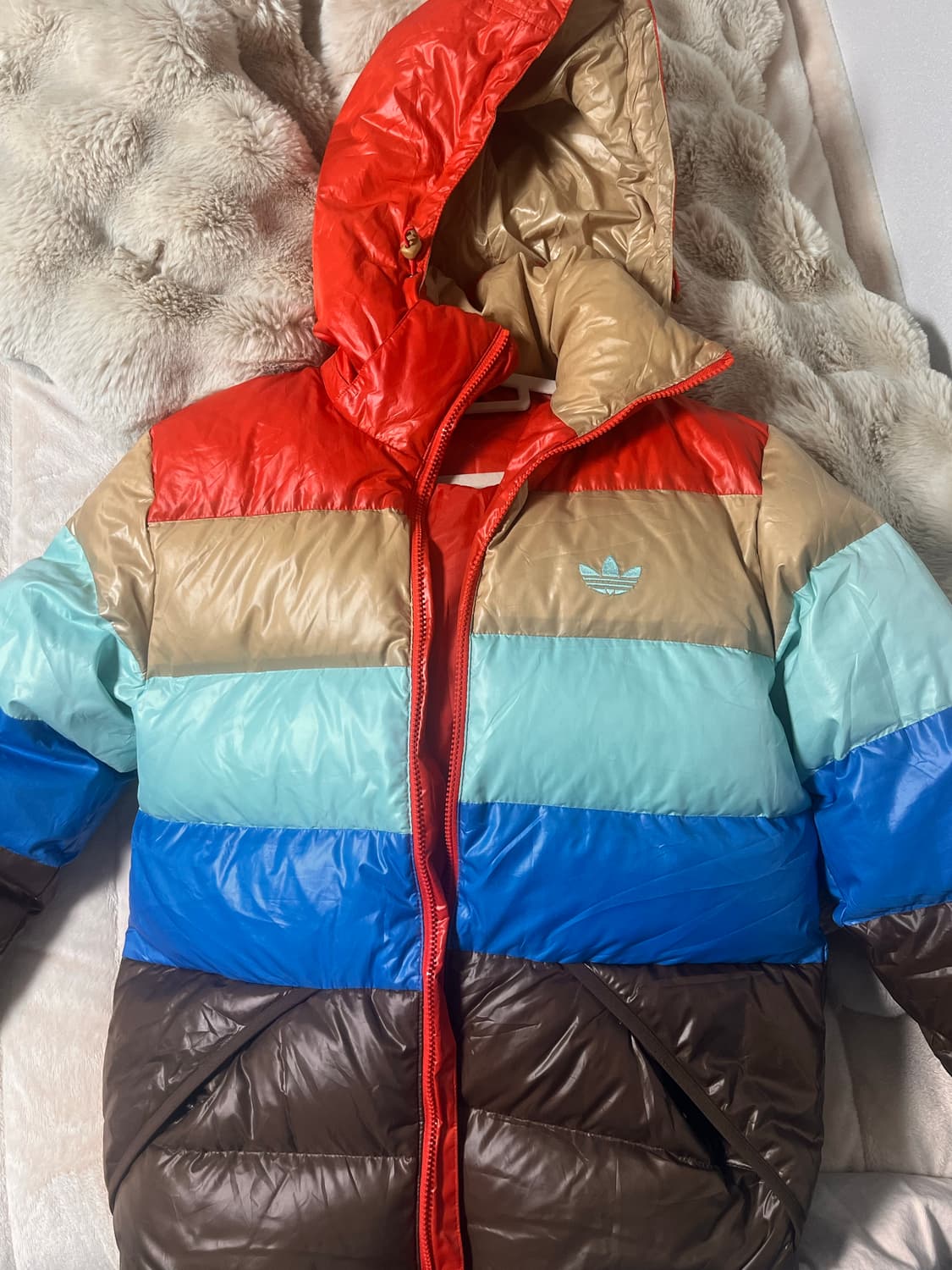 빈티지 아디다스 패딩 무지개색🌈 상품이미지1