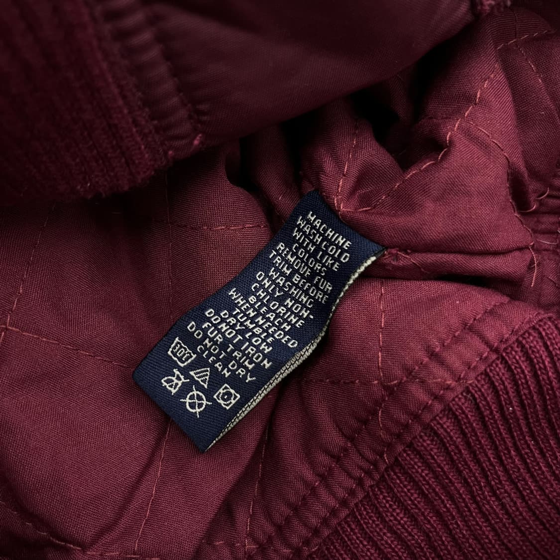 아메리칸 이글 y2k 버건디 울프죠 패딩 M 상품이미지10