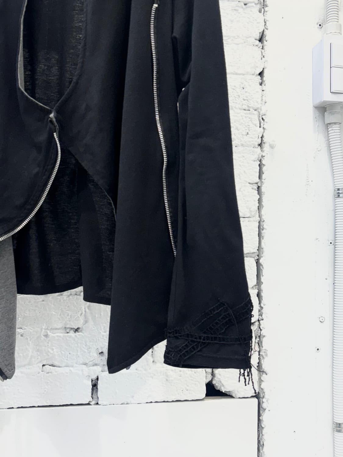 Obsidian Asym Layered Zip-up 상품이미지6