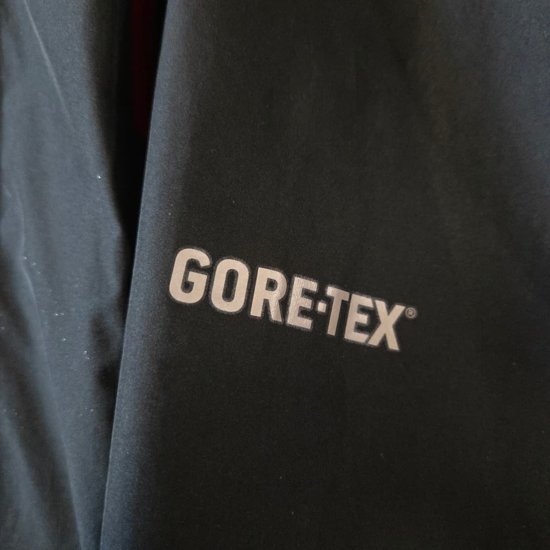 새상품급 마무트 고어텍스 팩라이트 헬리오스 자켓 바람막이 XL(아시아) 상품이미지5