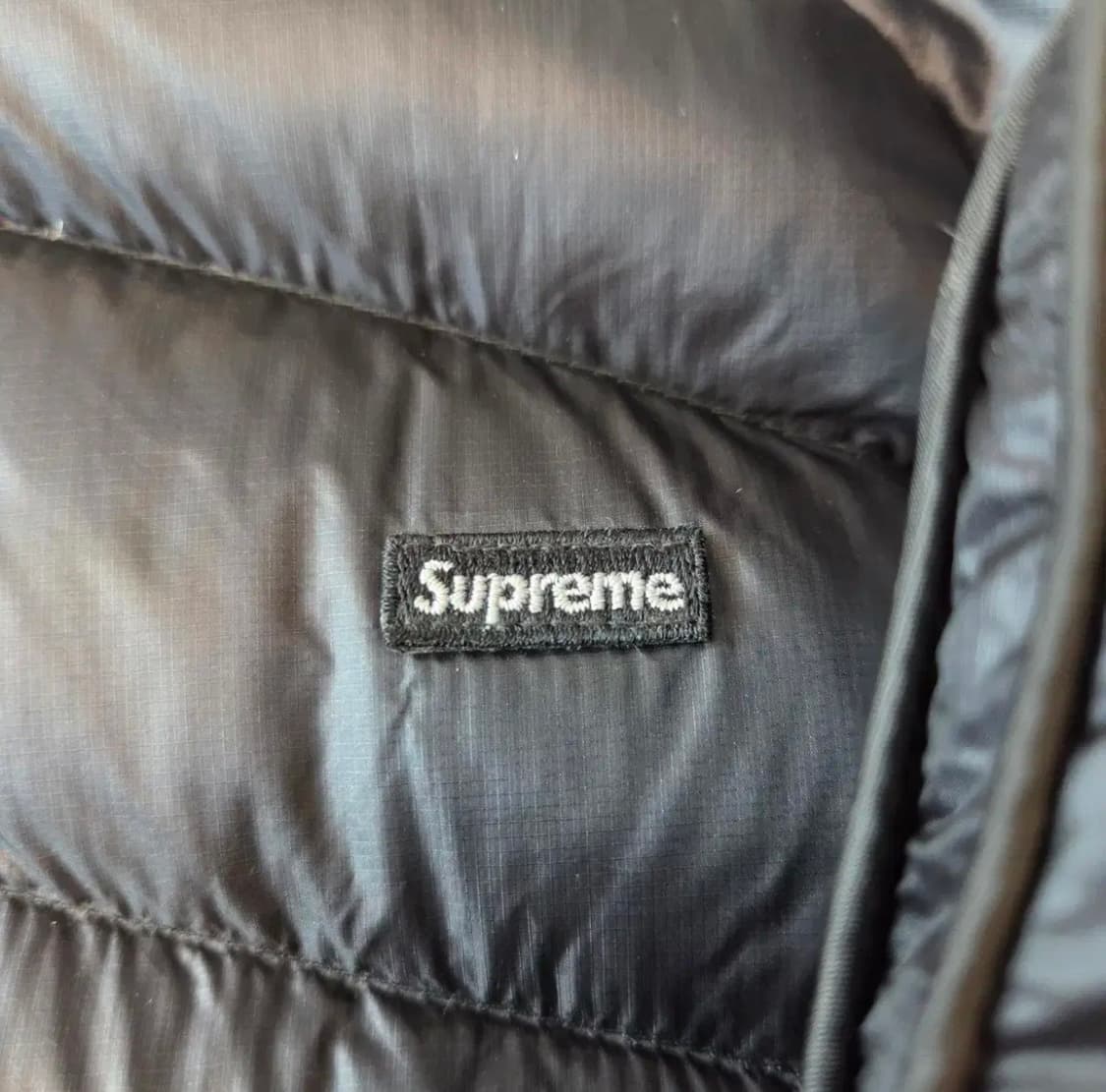 24SS 슈프림 마이크로다운 블랙 색상 L 상품이미지3
