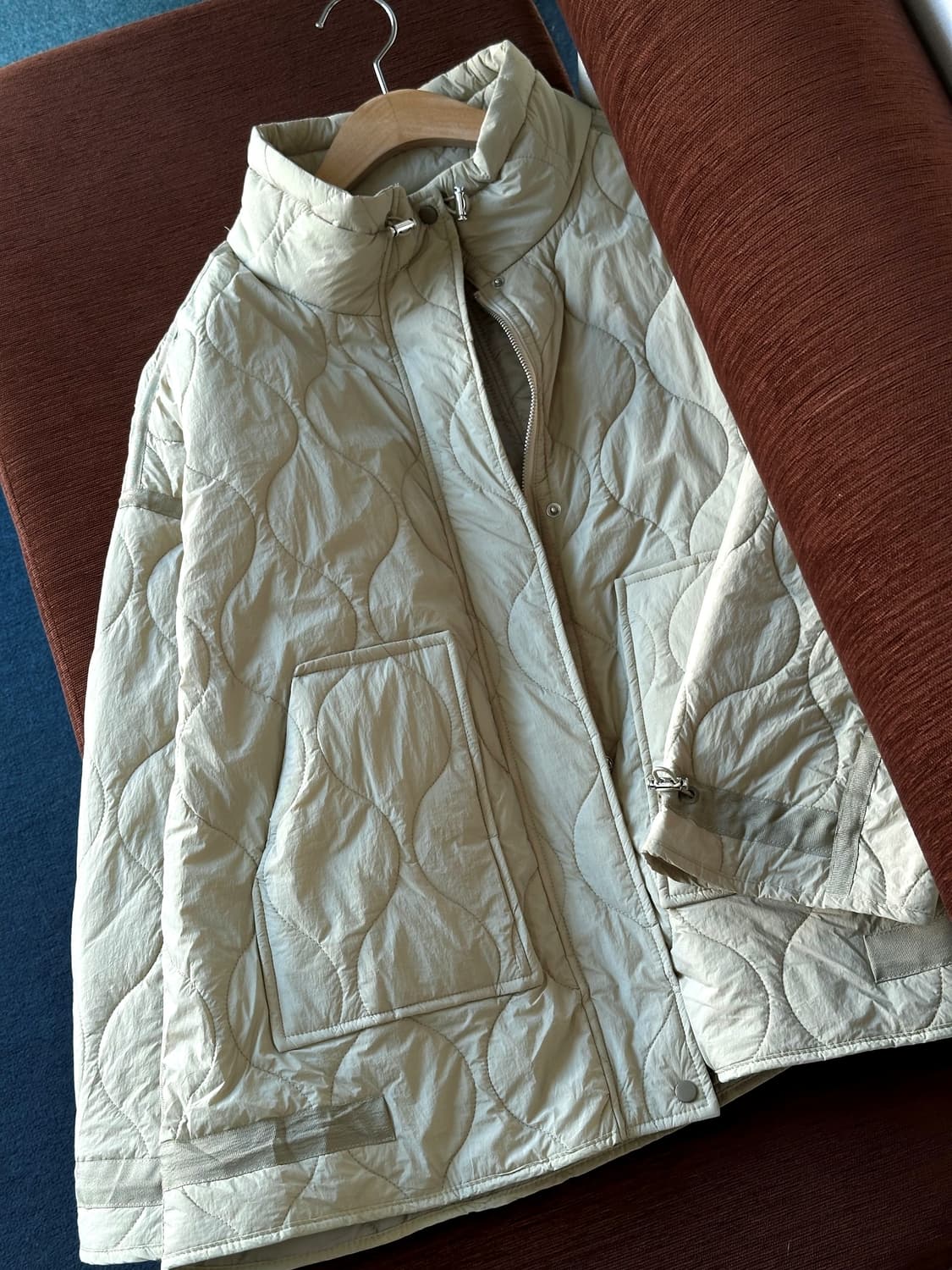 Quilted mil design over blouson jacket 상품이미지4