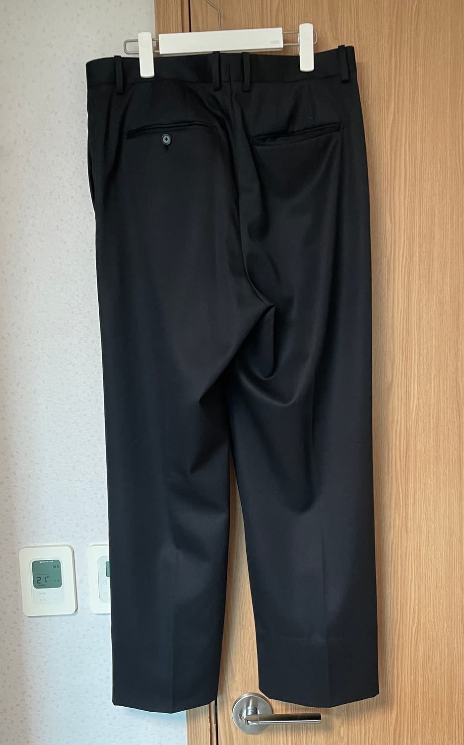 아프레쎄 울 개버딘 트라우져 차콜 상품이미지3