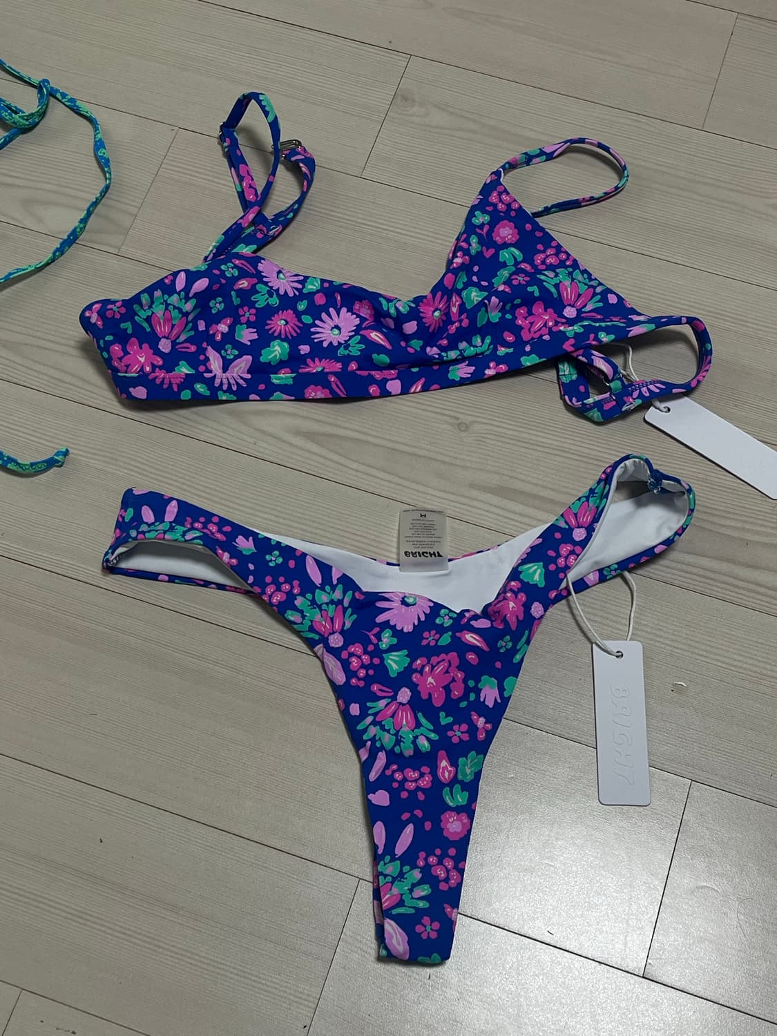 Bright swimwear 비키니 세트 상품이미지4