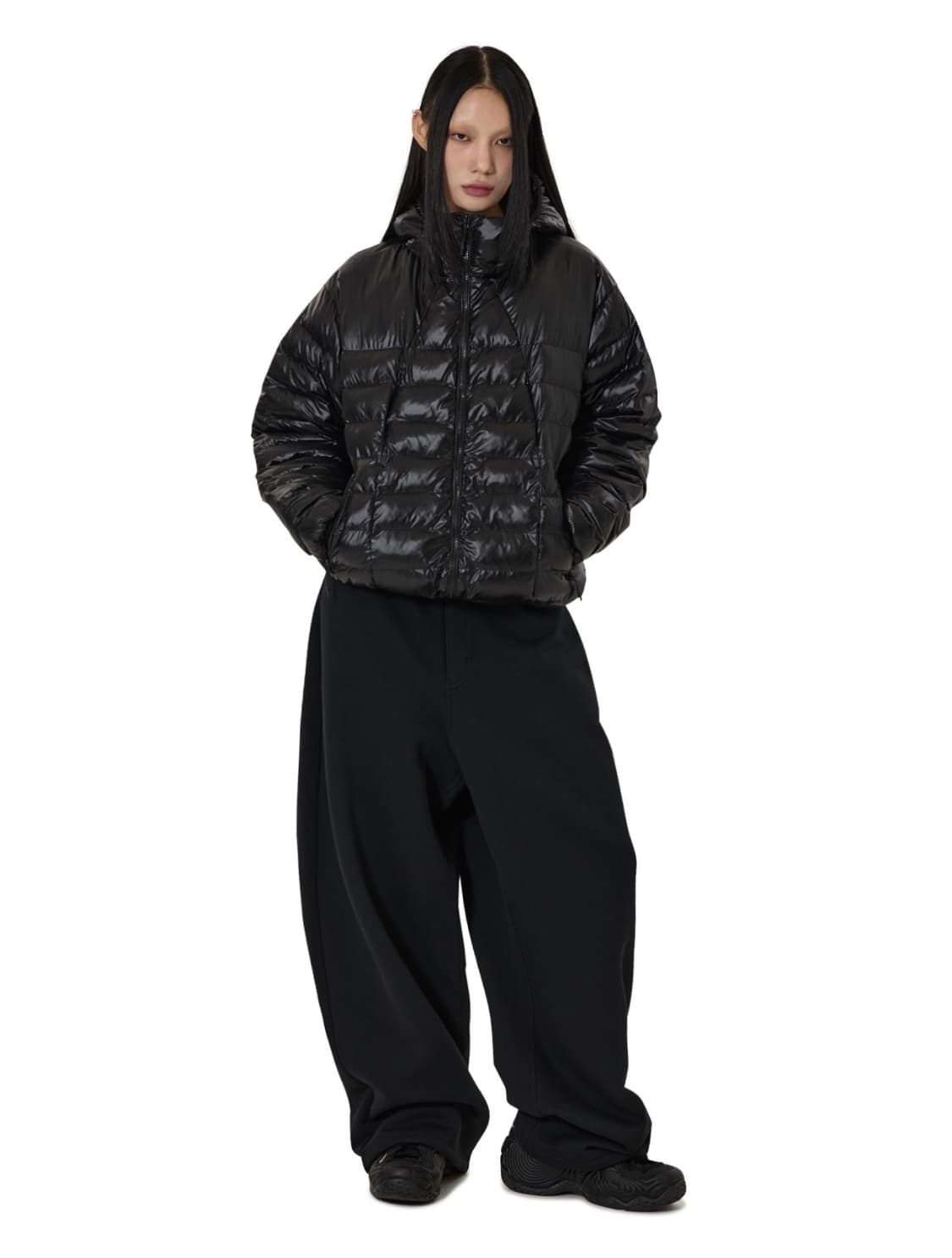 CURVED ZIPPER LIGHTWEIGHT PUFFER JACKET 상품이미지1