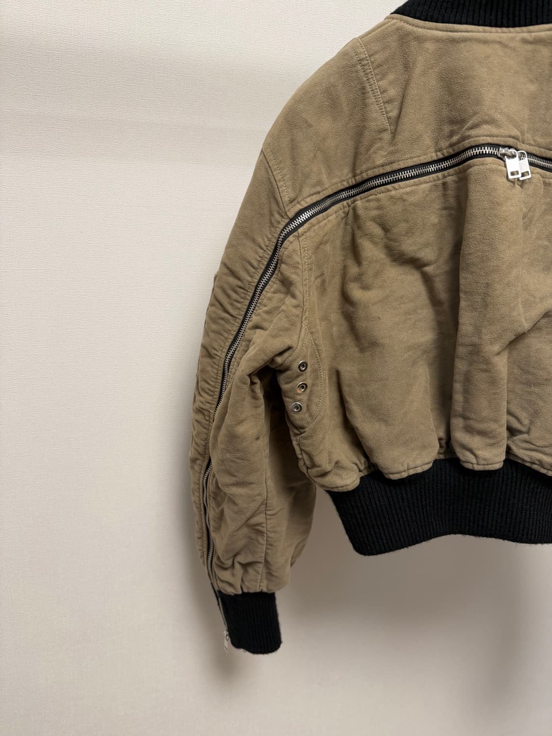 DIESEL Back-Zip Cropped Bomber Jacket 상품이미지6