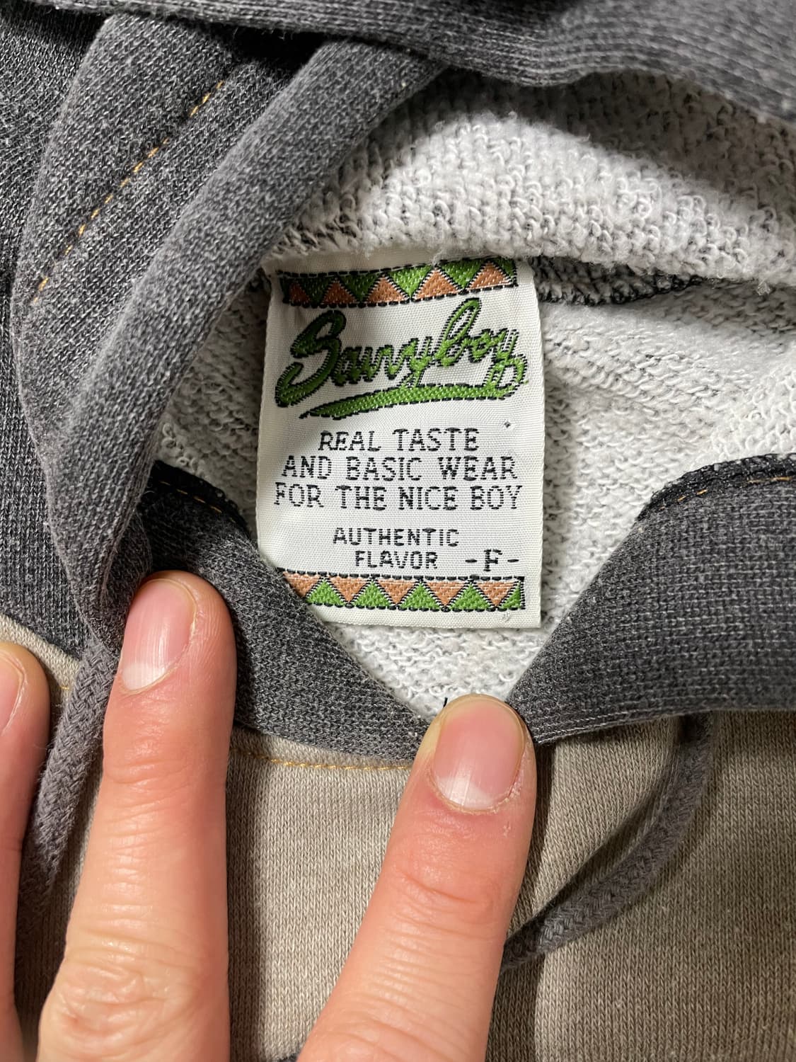 아메리칸 빈티지 - 포켓 디테일 후드티 상품이미지3