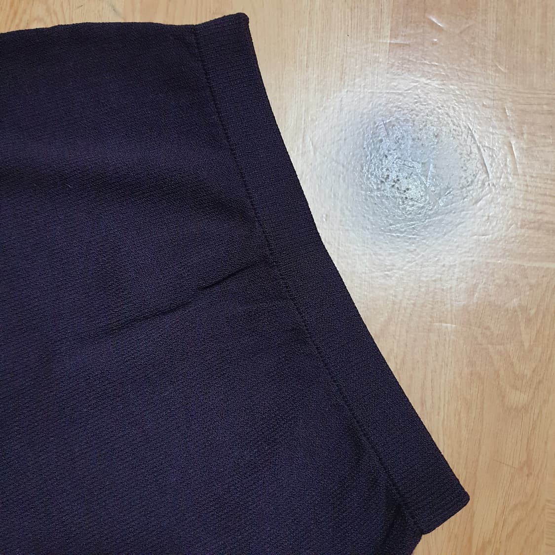 명품 ST.JOHN 센존 컬렉션 클래식 시그니처 산타나니트 밴딩 스커트 상품이미지6