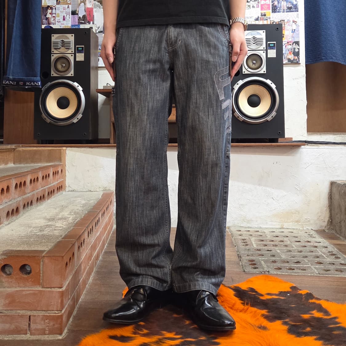 후부 카펜터 자수 데님 팬츠 상품이미지2