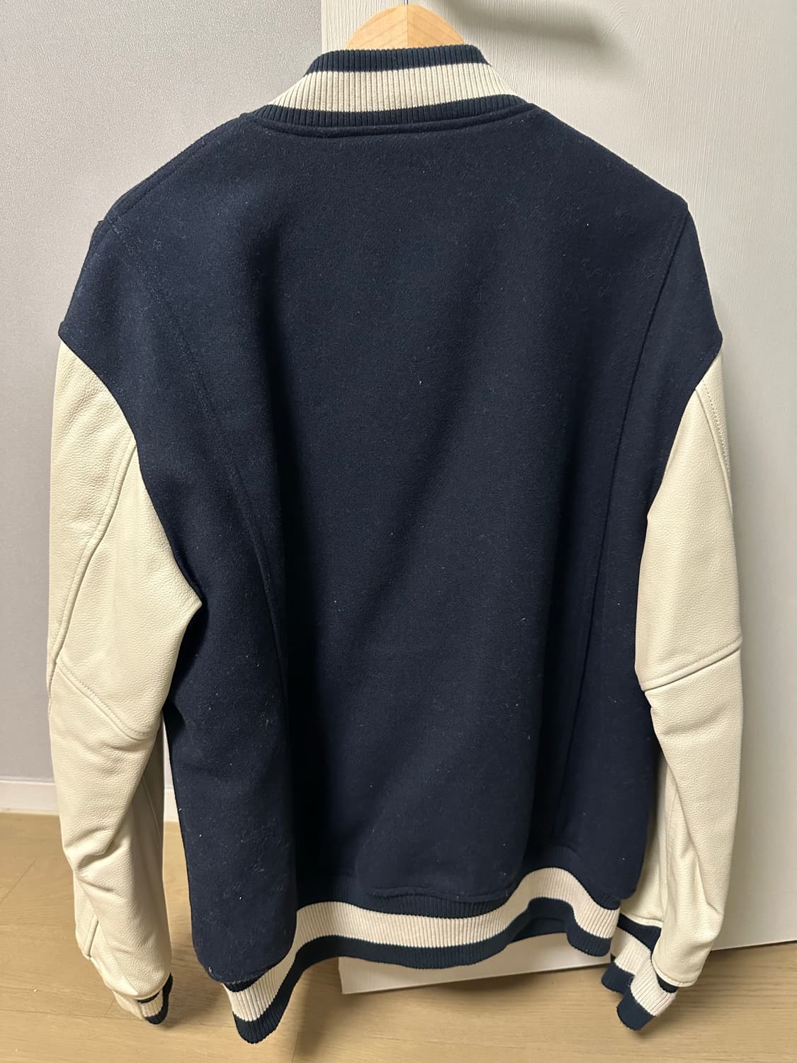 프리즘웍스 네이비/크림 바시티 자켓[XL] 상품이미지3