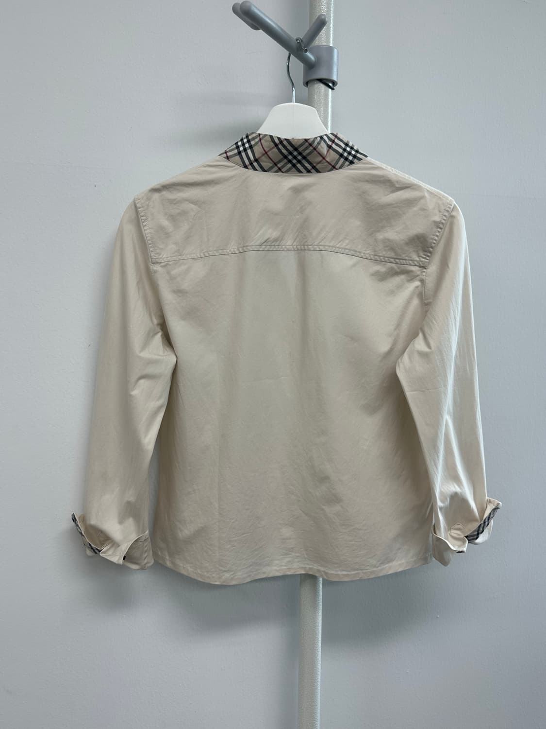 버버리 체크 디테일 셔츠 상품이미지7