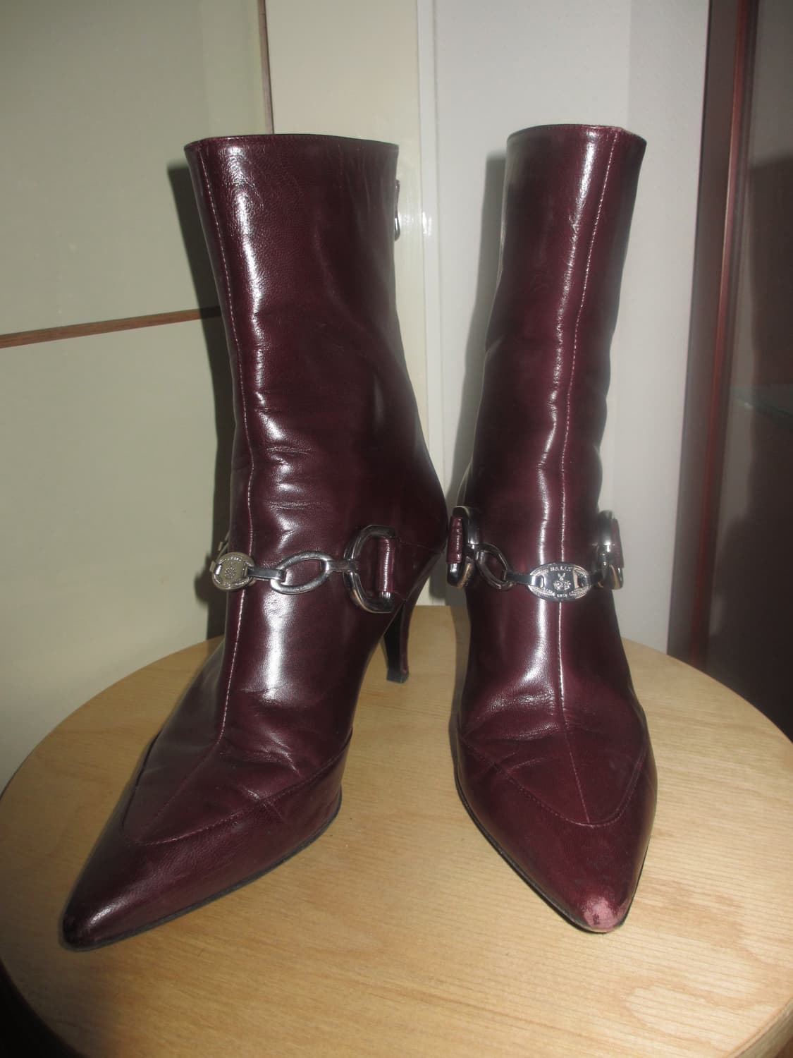 발리 bally 버건디 레더 체인 앵클 부츠 힐  상품이미지1