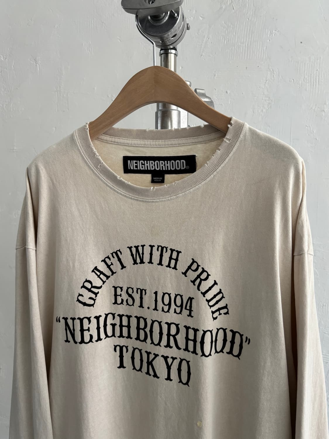 NEIGHBORHOOD 네이버후드 베이지 레터링 그런지 맨투맨  상품이미지5
