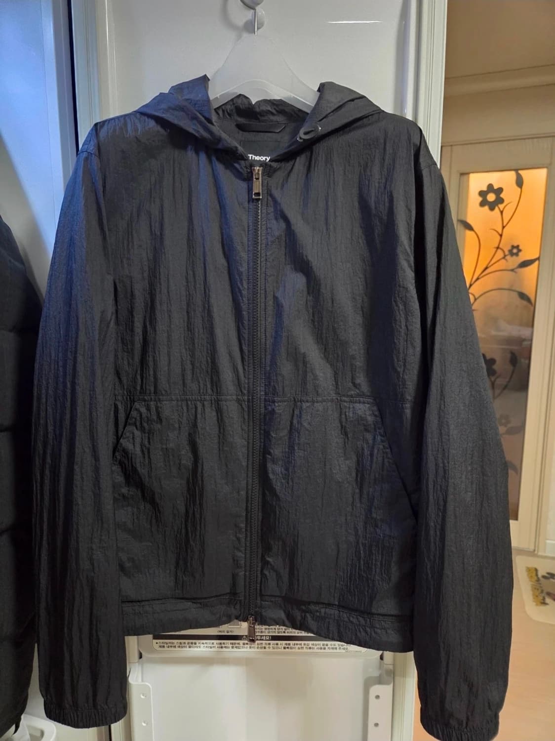 [24SS] 띠어리 켈소 워셔블 나일론 후드 자켓 상품이미지1