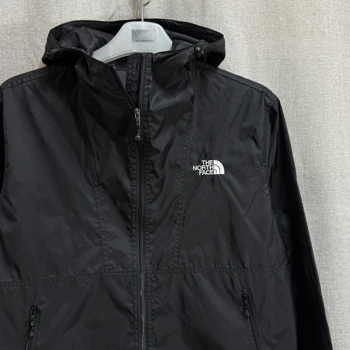 [95] 노스페이스 경량 바람막이 후드 자켓 상품이미지4