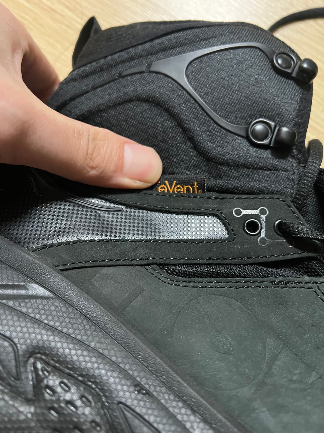 호카오네오네 토르 하이 울트라 블랙 2세대 WP 280 상품이미지6