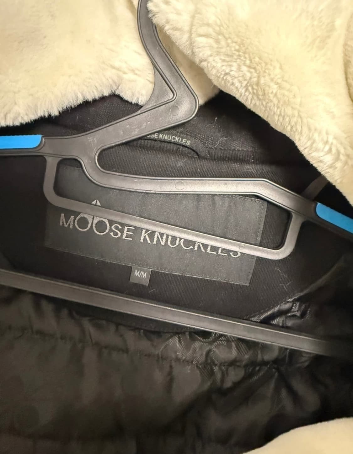 무스너클 버니스웨터 후드집업 23fw 상품이미지4