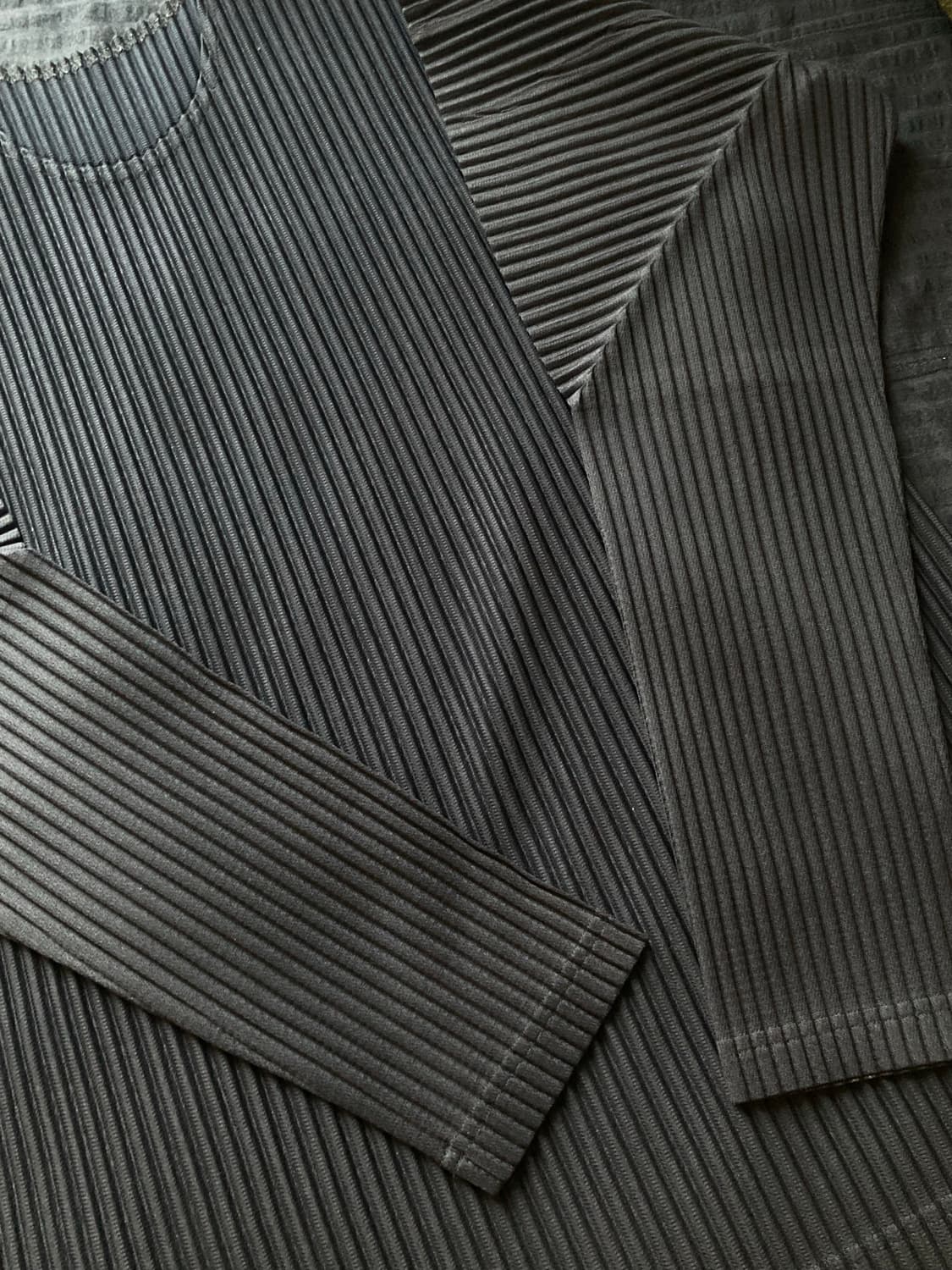 옴므플리세 롱슬리브 4size 상품이미지2