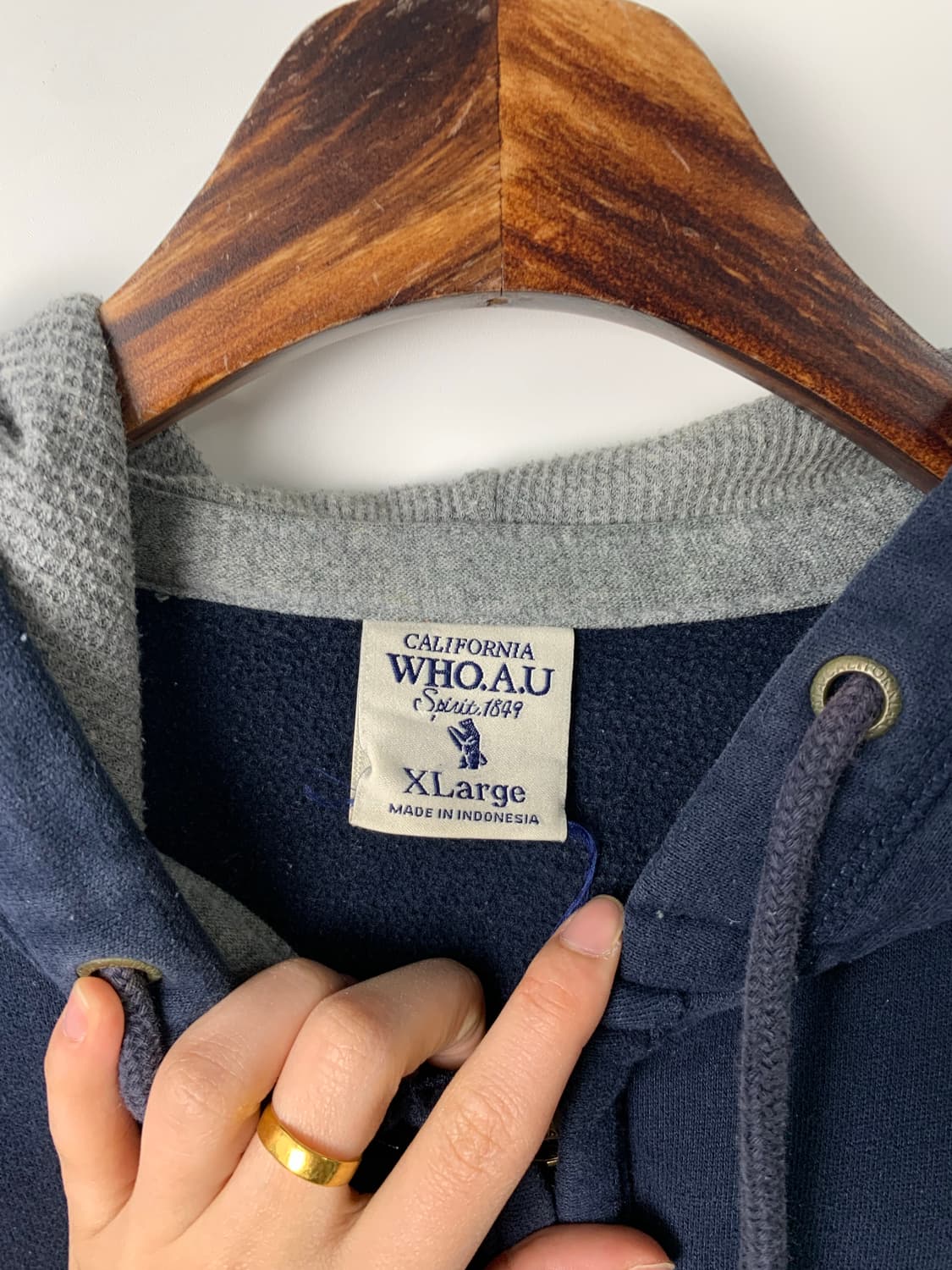 후아유 y2k 와투케 네이비 후드집업 상품이미지6