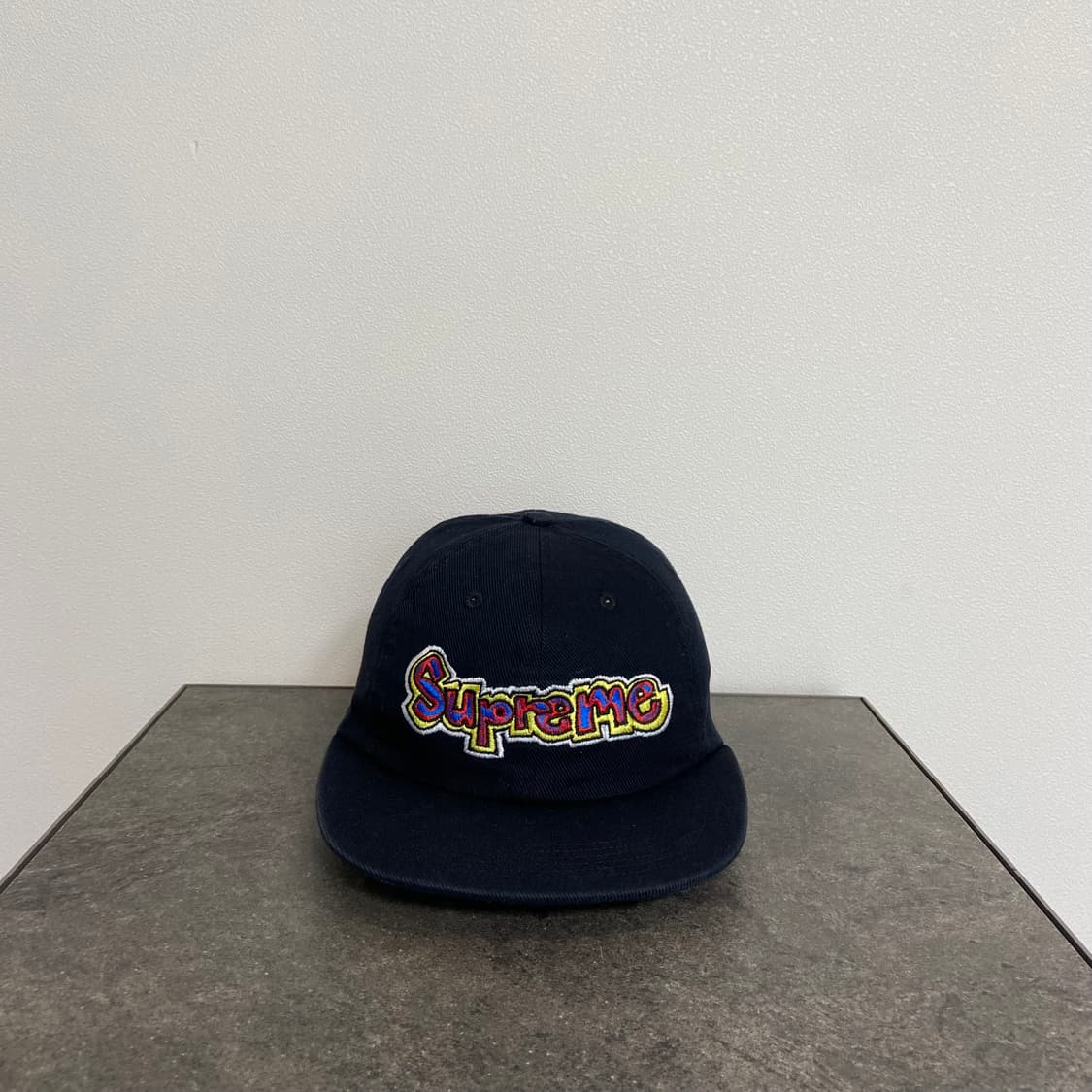 슈프림 곤즈 로고 워시드 블랙 볼캡 모자 6패널 캡 상품이미지1