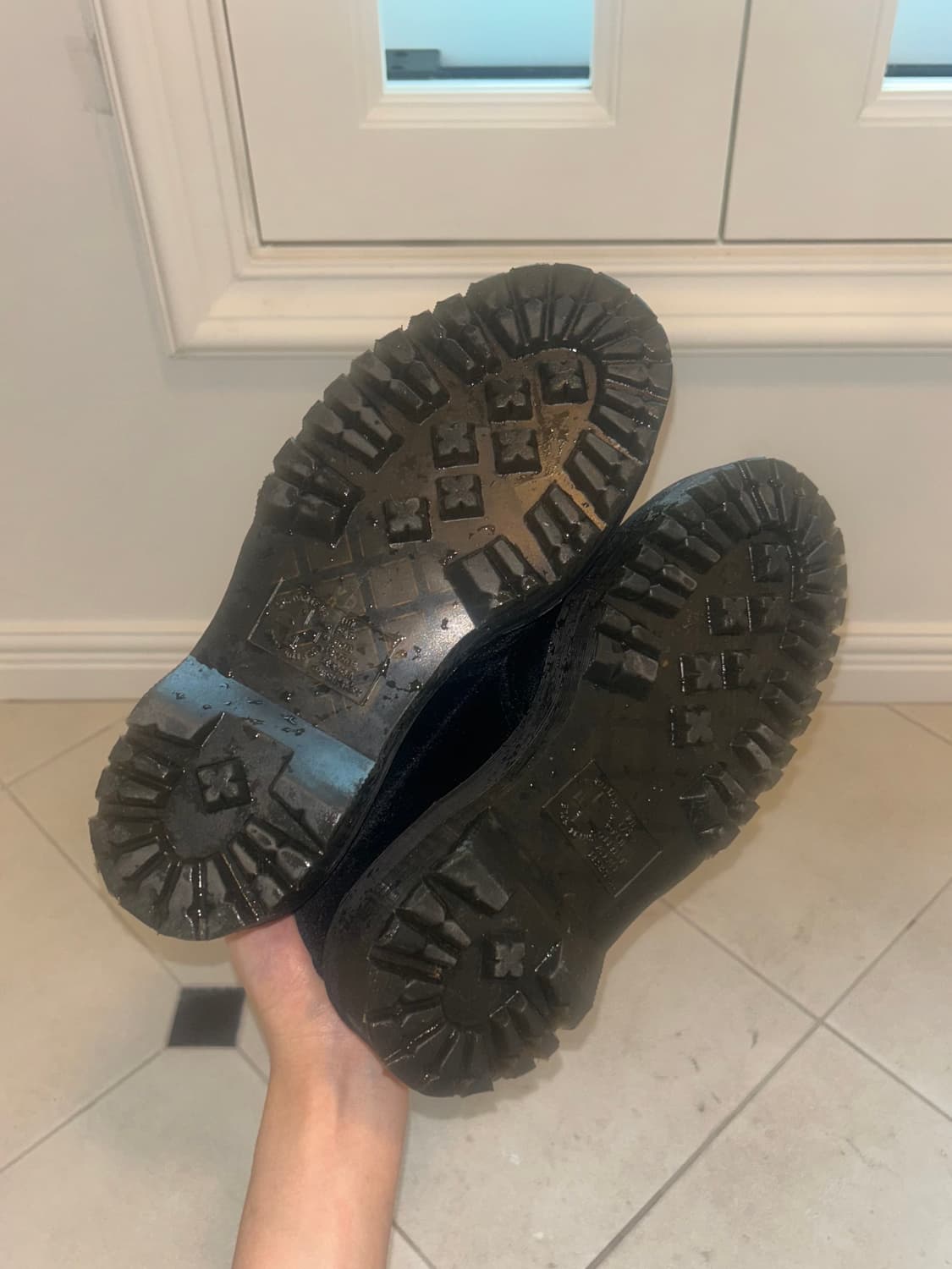 닥터마틴 왕리본끈 홀리 벨벳 통굽 로퍼 UK4(230) 상품이미지4