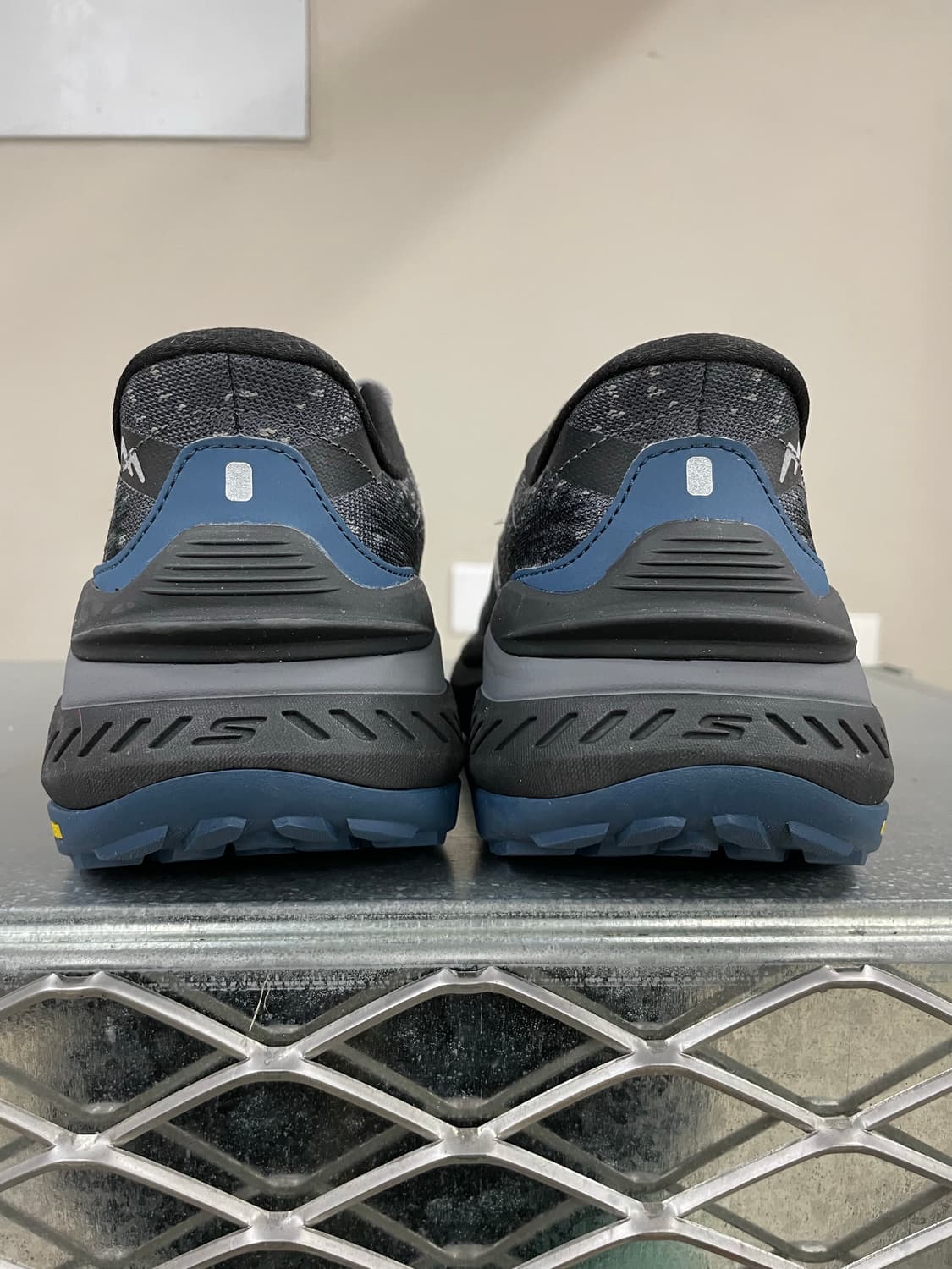 스케쳐스 맥스쿠셔닝 트레일 265 상품이미지3