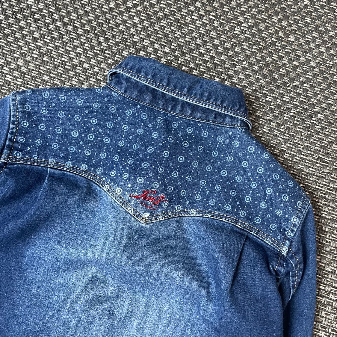 리바이스 키즈 원형 패턴 투포켓 데님 긴팔 셔츠 120 상품이미지4