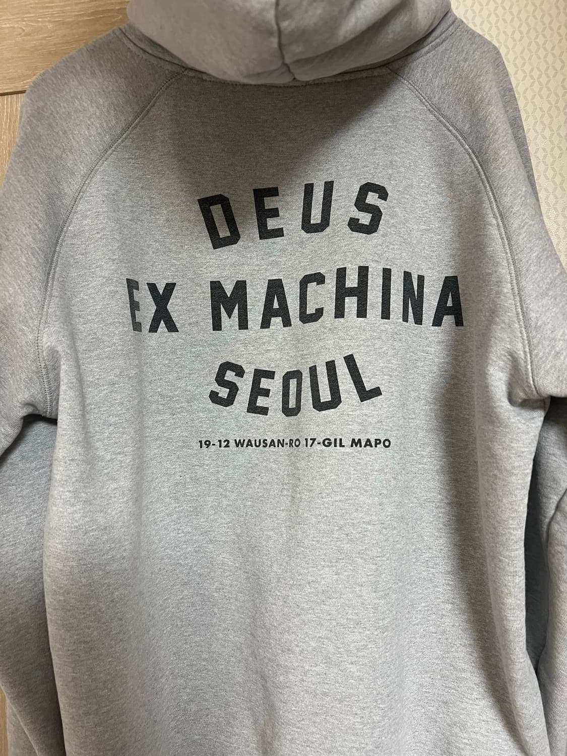 데우스 엑스 마키나 서울 어드레스 그레이 후드 상품이미지1