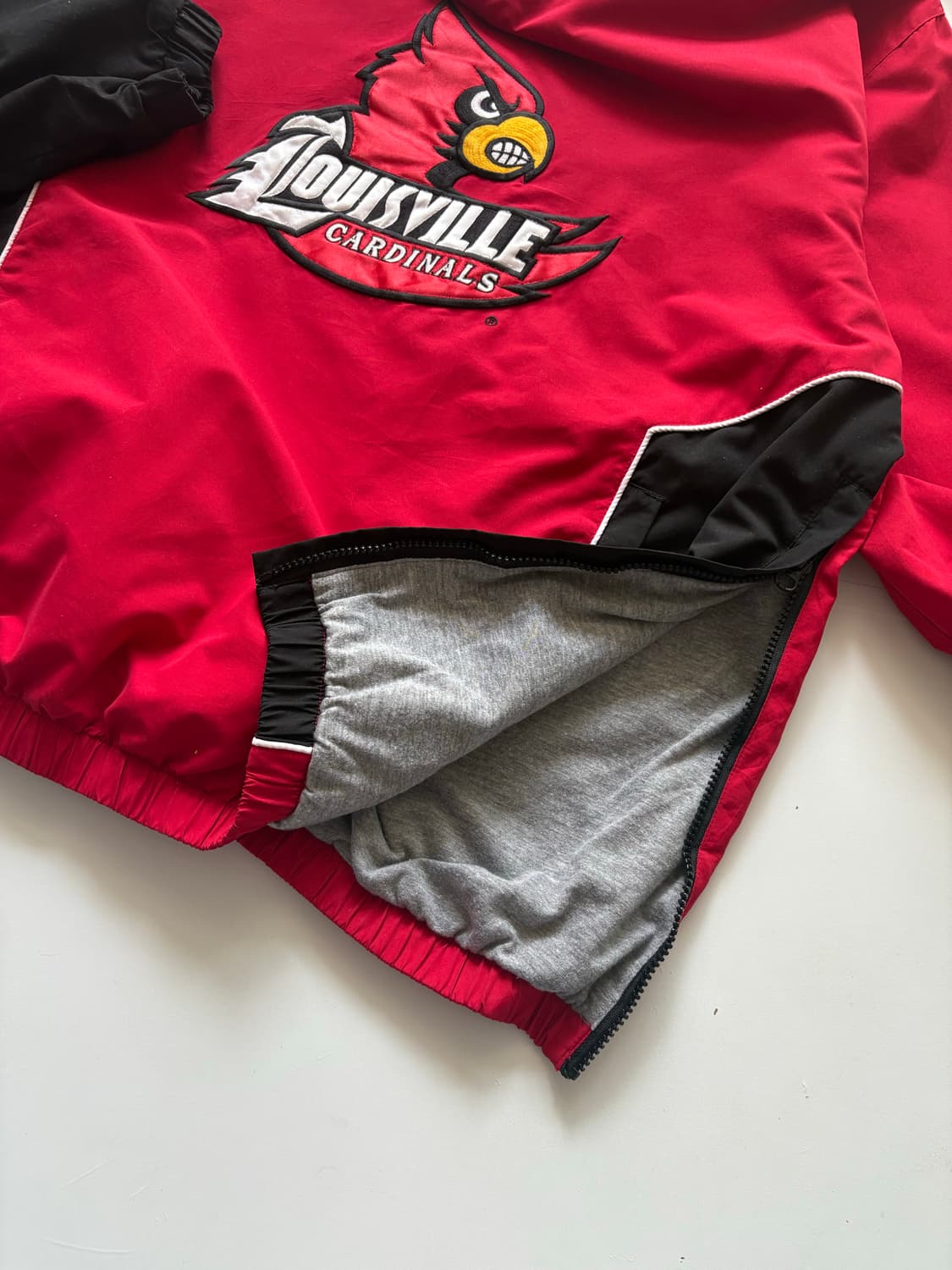 루이빌 카이널스 빈티지 오버핏 웜업 상품이미지4