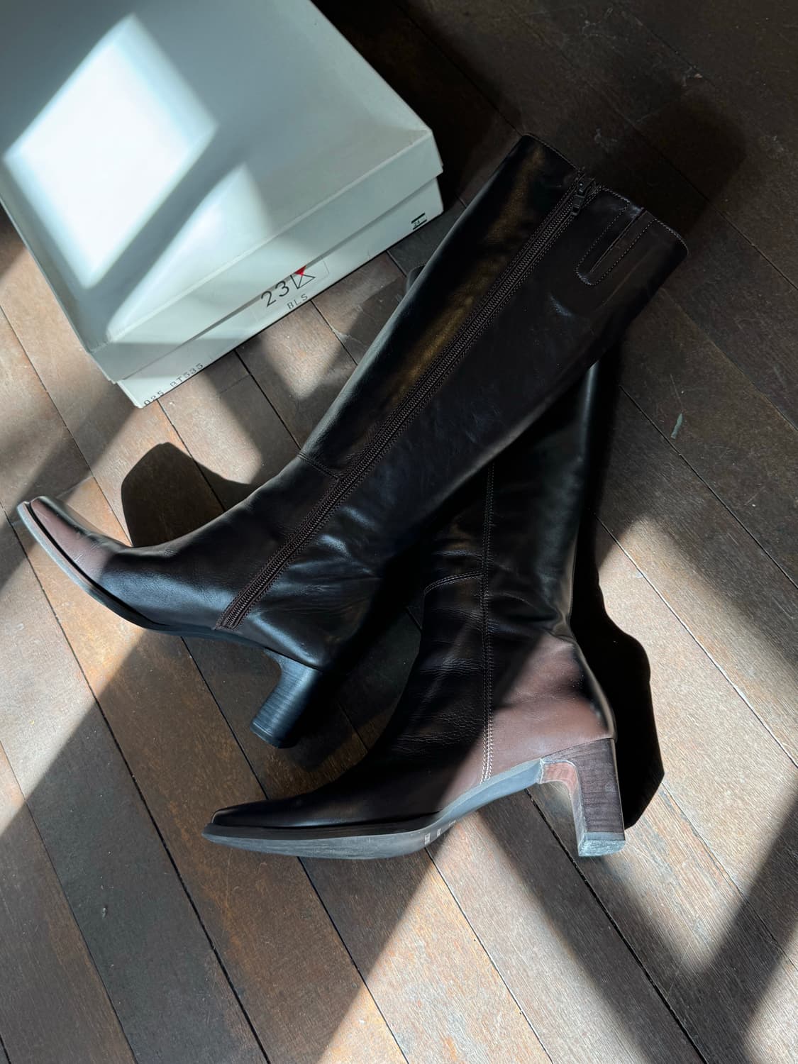 [MADE IN ITALY] 23구 스퀘어 토 가죽 롱부츠 상품이미지9