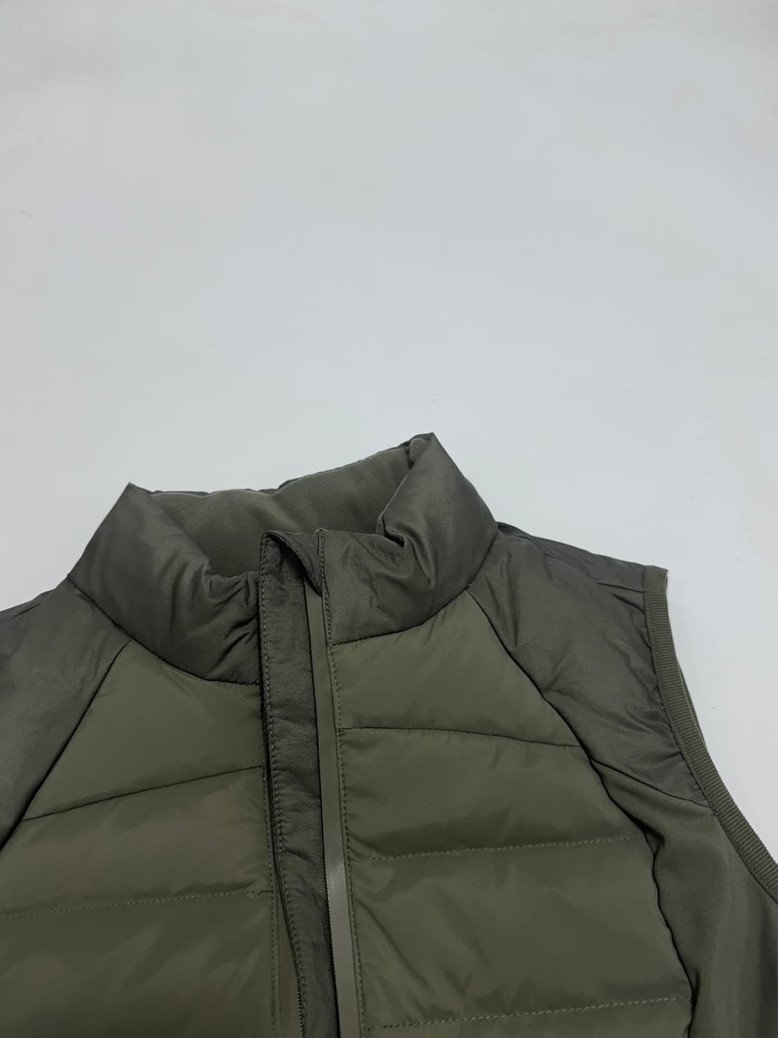 젝시믹스 구스다운 경량패딩 베스트 상품이미지3