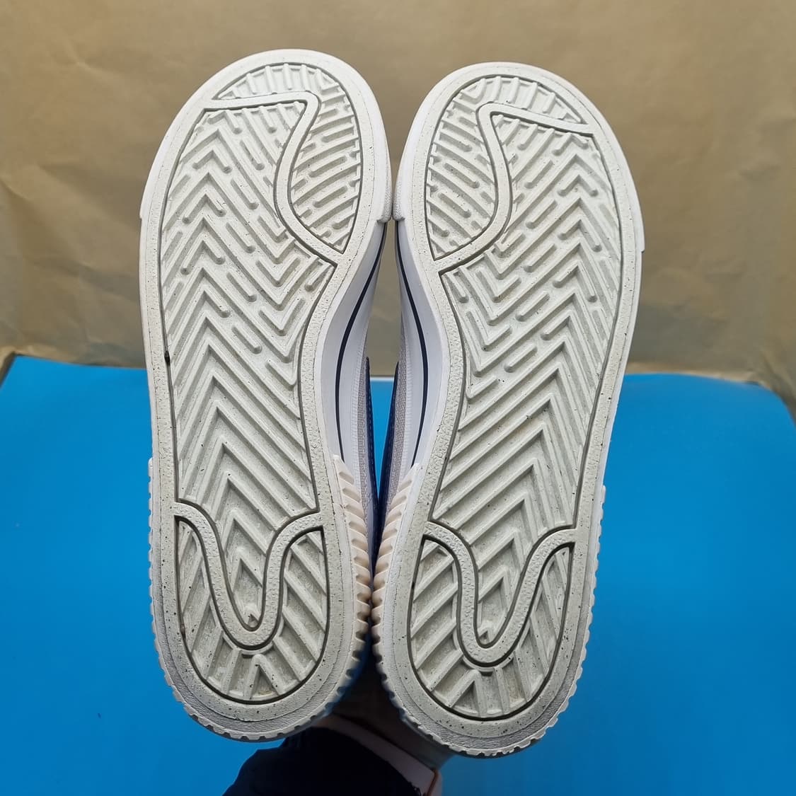 나이키 코트 레거쉬 리프트 운동화235 상품이미지3