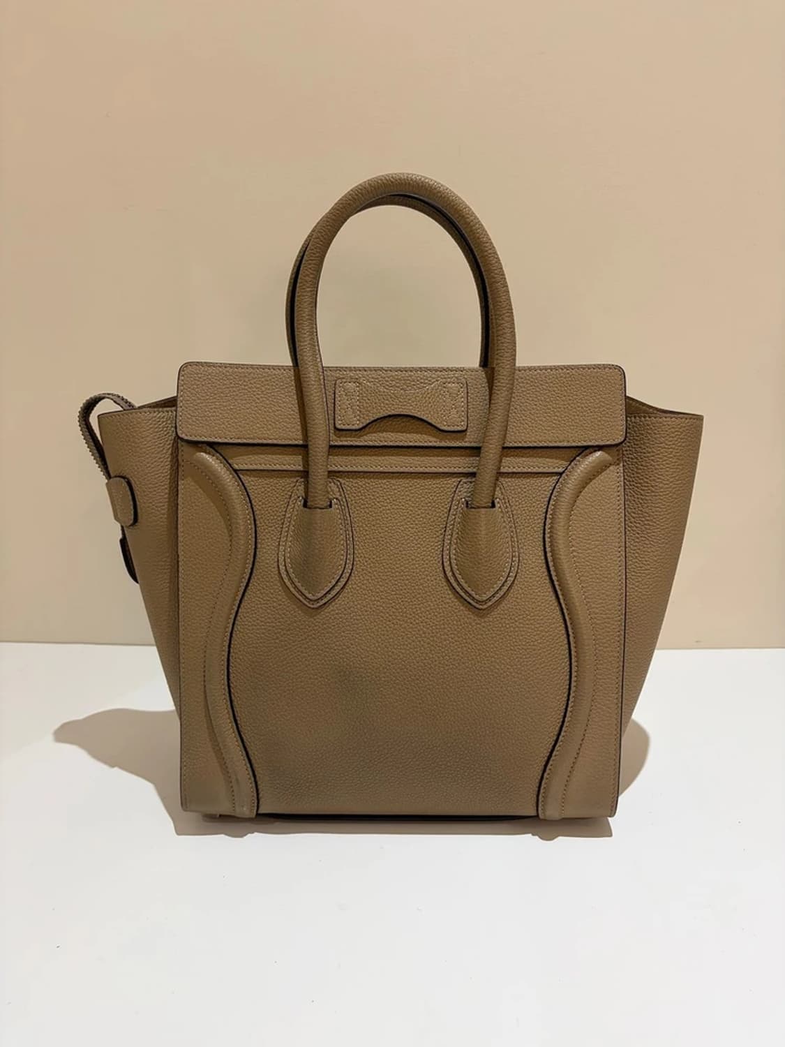 셀린느 CELINE 러거지 토트백 Q1565 상품이미지4