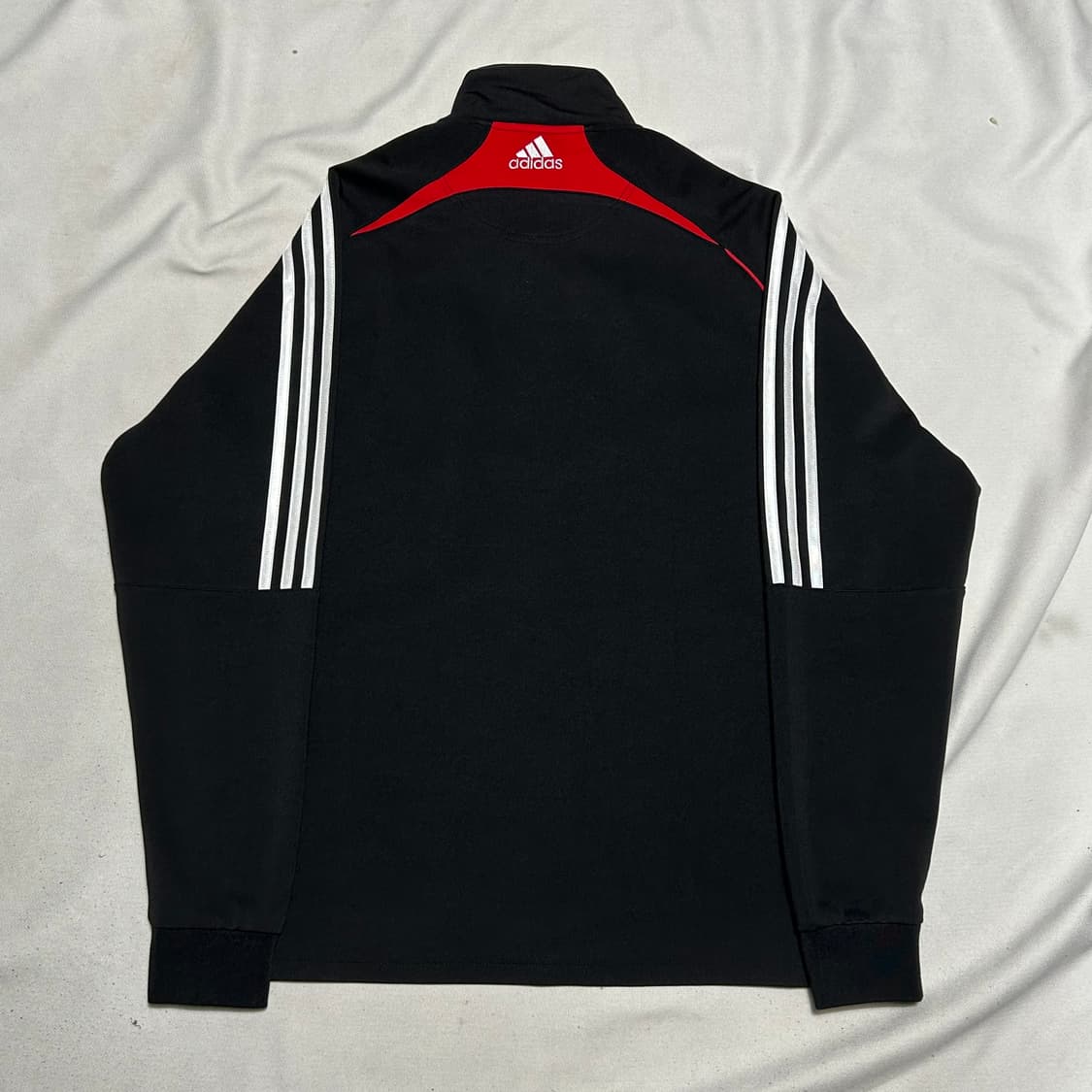 XL 아디다스 맨체스터 유나이티드 레드 파이핑 블랙 트랙탑 상품이미지3