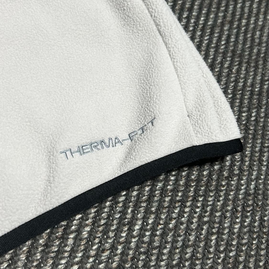 [L] Nike 나이키 신형 유틸리티 반집업 아이보리 후리스 풀오버 상품이미지5