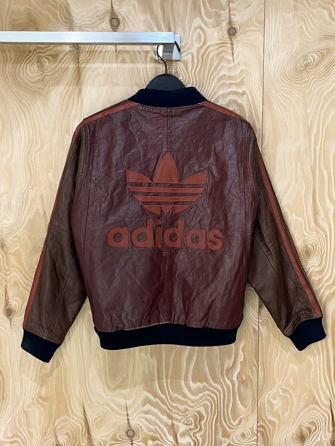 아디다스 80's 빅 트리포일 레더 자켓 상품이미지1