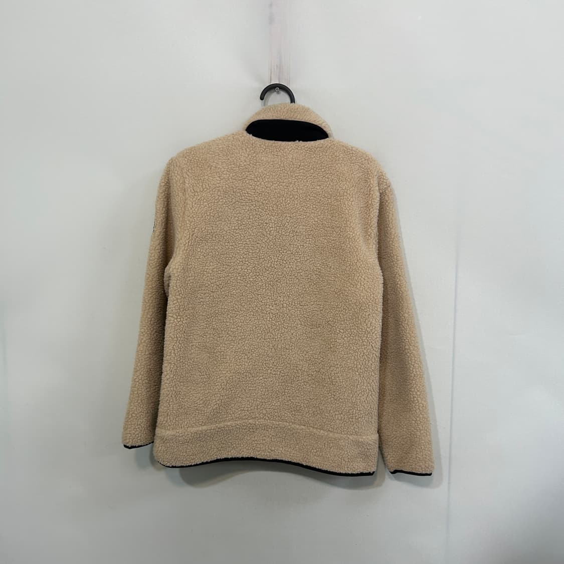 베어파우 여성 베이지 플리스 자켓 90 새상품 상품이미지3