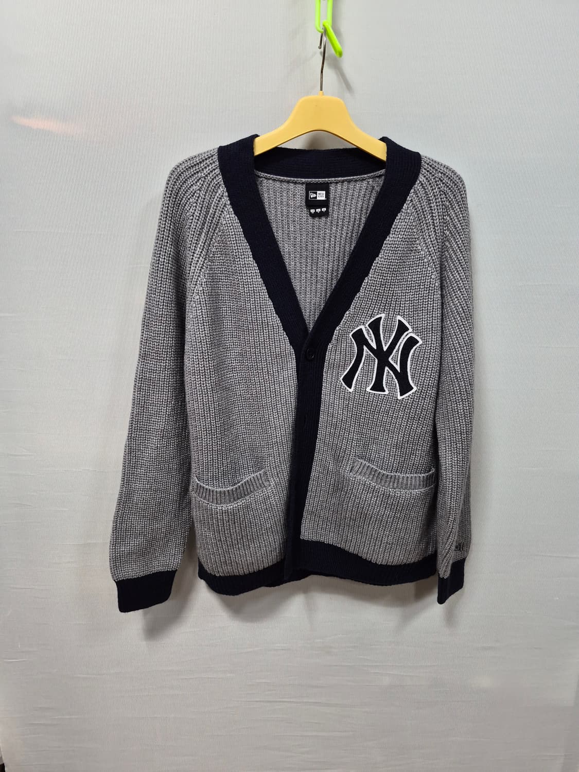 뉴에라 뉴욕 양키스 니트 가디건 상품이미지1