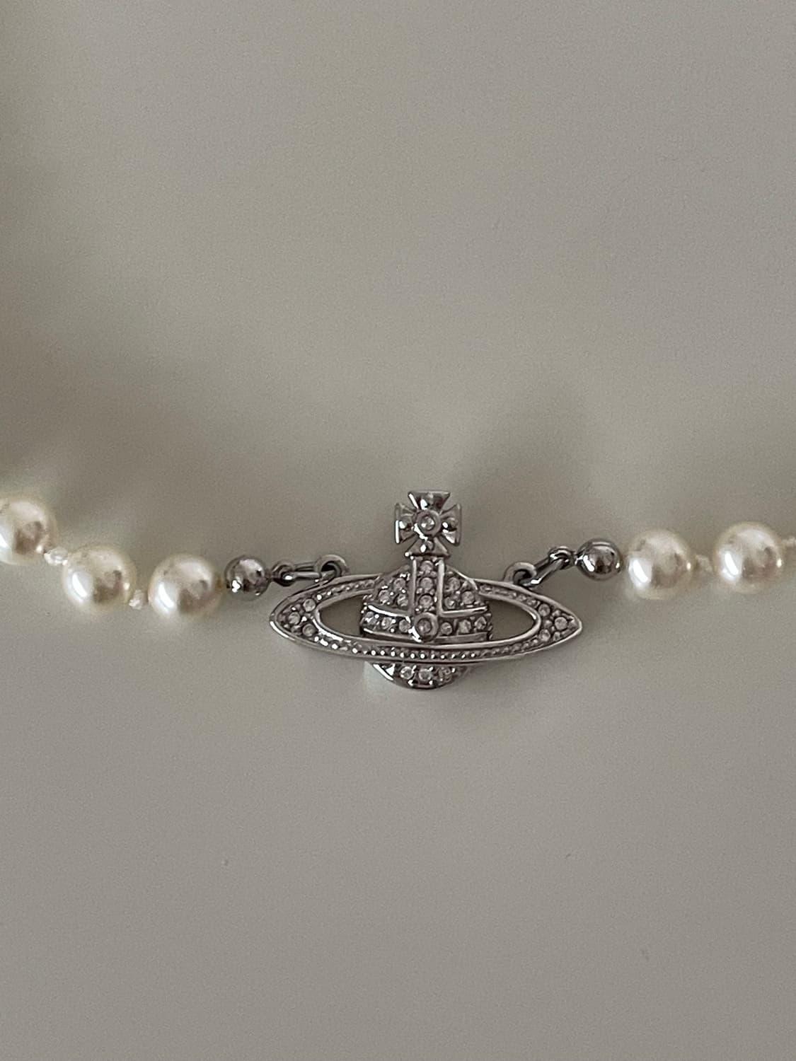 [풀박스] 비비안웨스트우드 미니 펄 바스 릴리프 네클리스 실버 상품이미지4