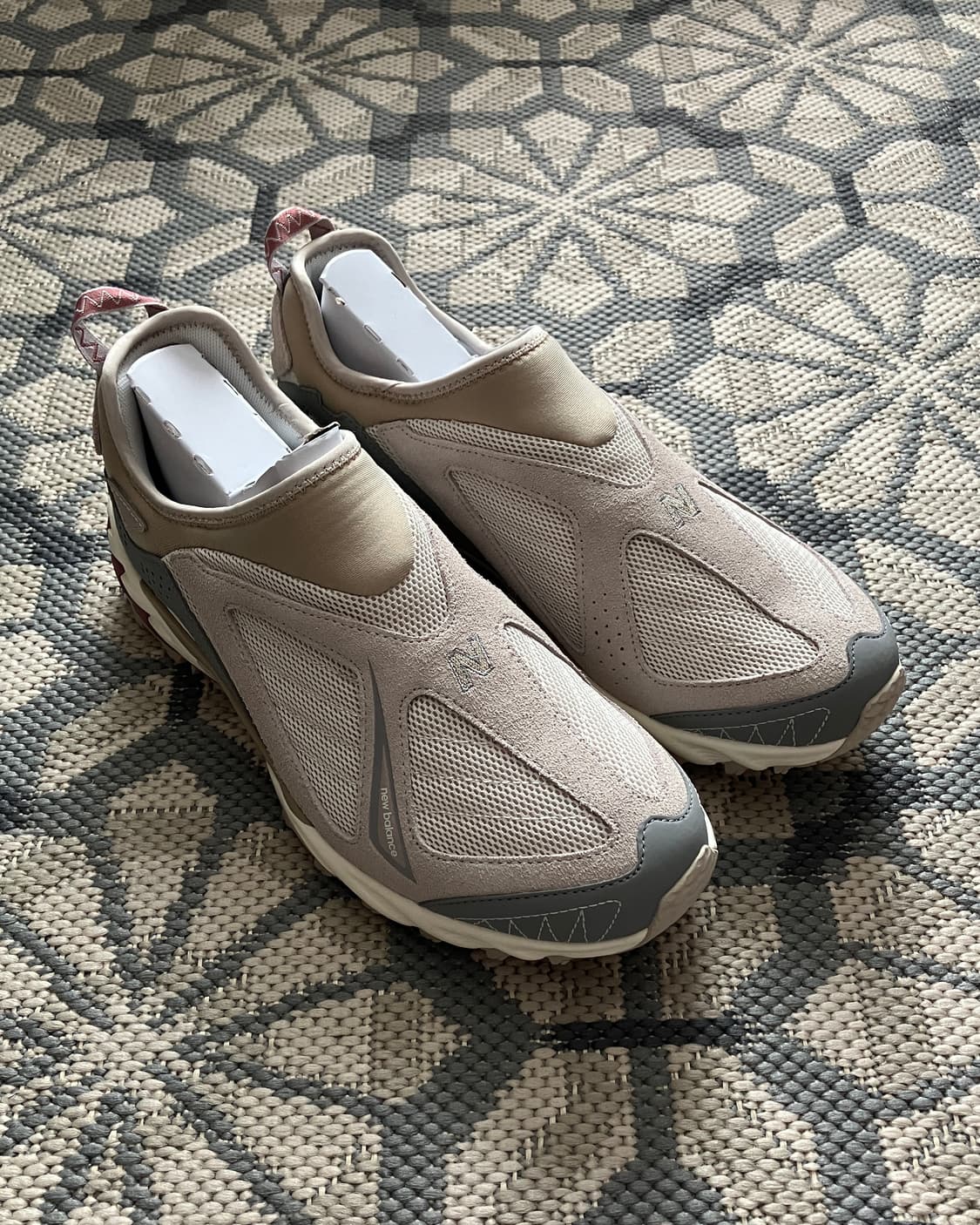 (270) 뉴발란스 ML601S 리넨 그레이 상품이미지1