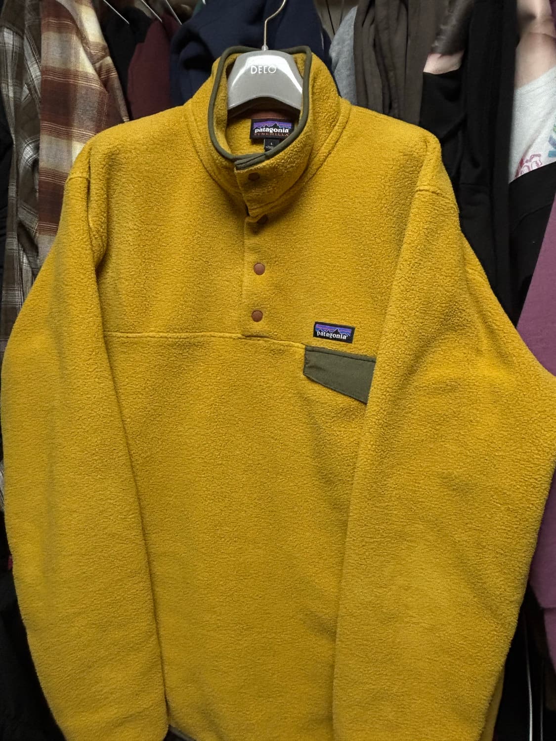 파타고니아 신칠라 케빈골드 L 상품이미지1