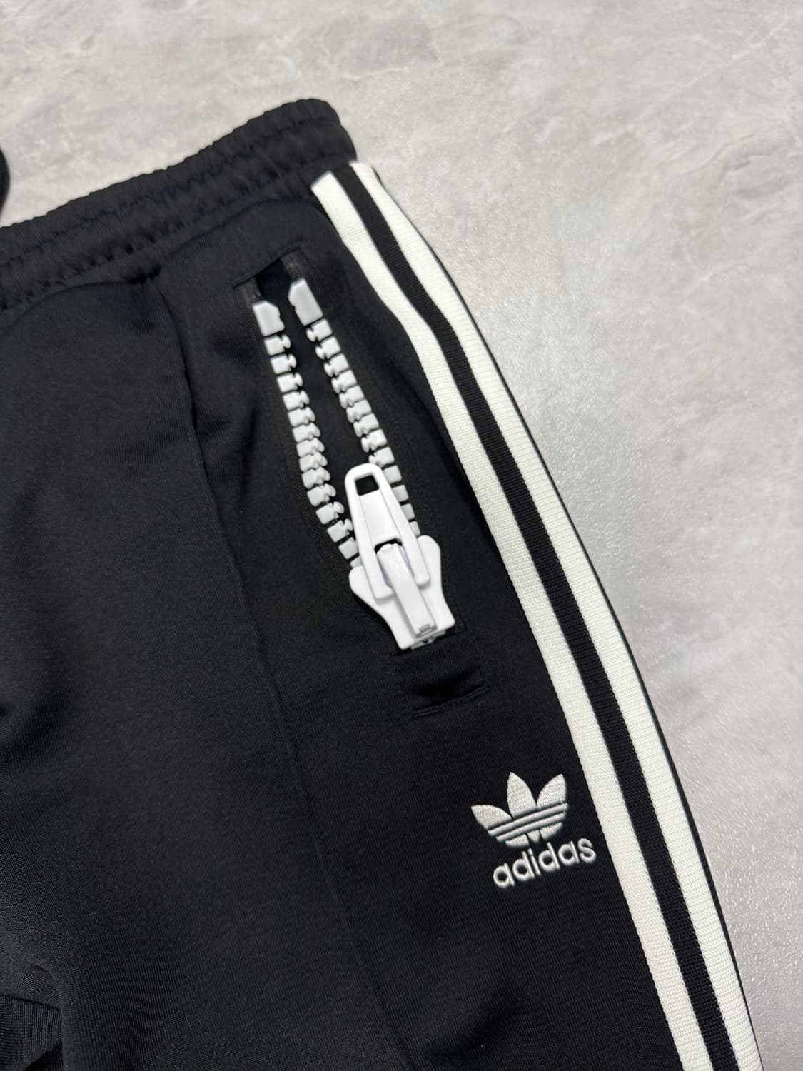 아디다스 X 제레미 스콧 상품이미지3