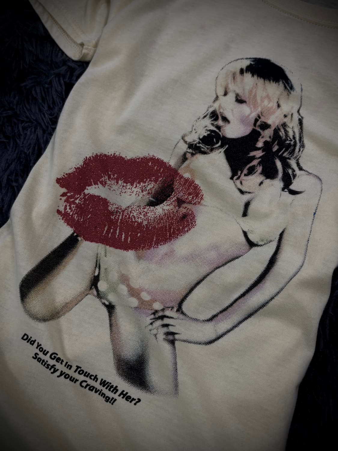 Moussy 연노랑 걸프린팅&레터링 반팔 티셔츠 상품이미지3