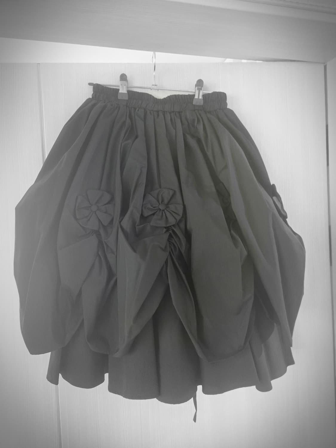 로지몬스터 꽃장식 블라우스 세트업  상품이미지6