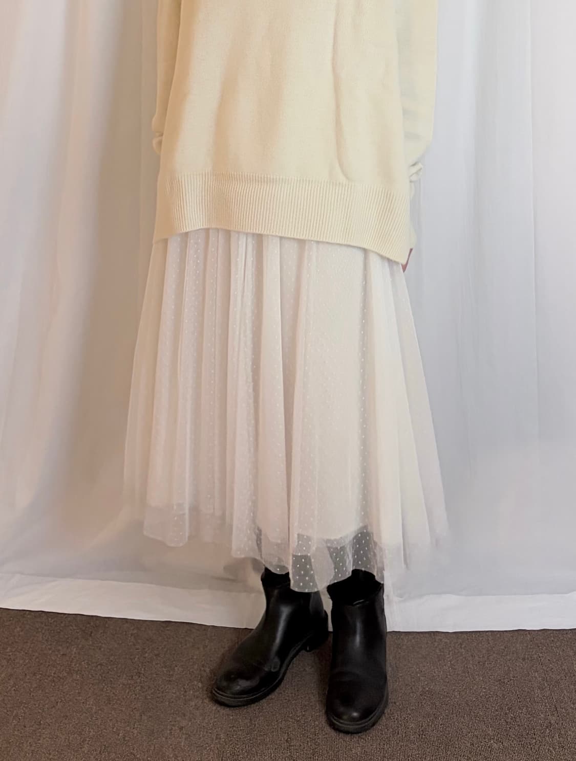 Dot Sheer Long Skirt – Ivory 상품이미지1