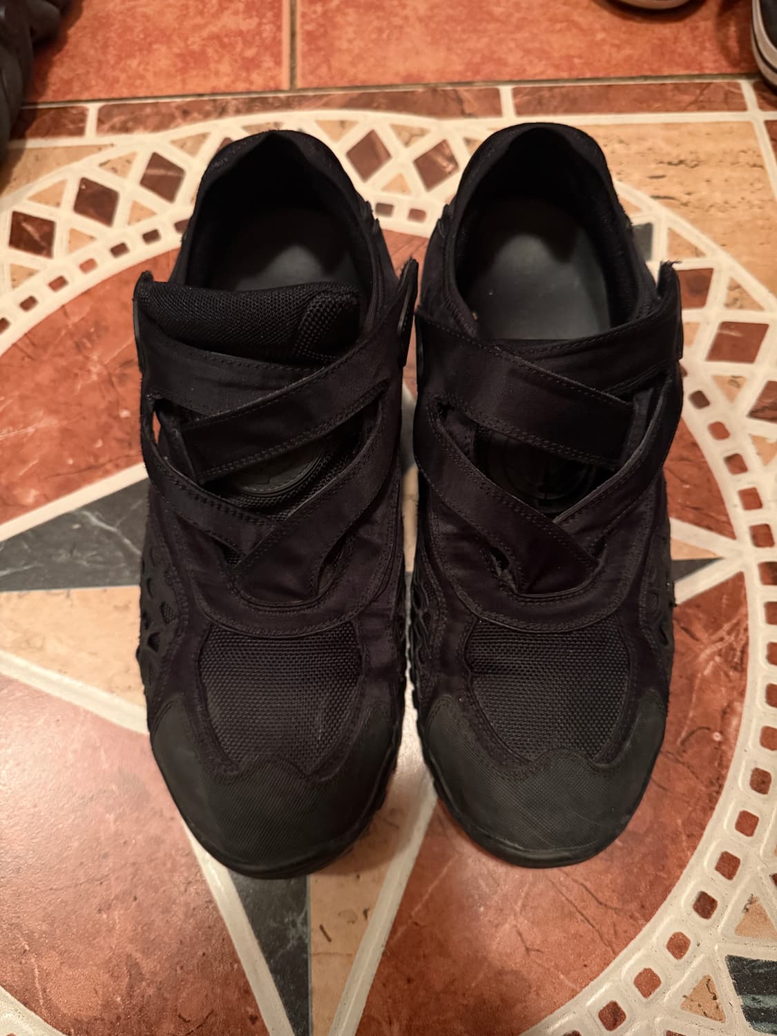 키코 코스타디노브 하크만 상품이미지1