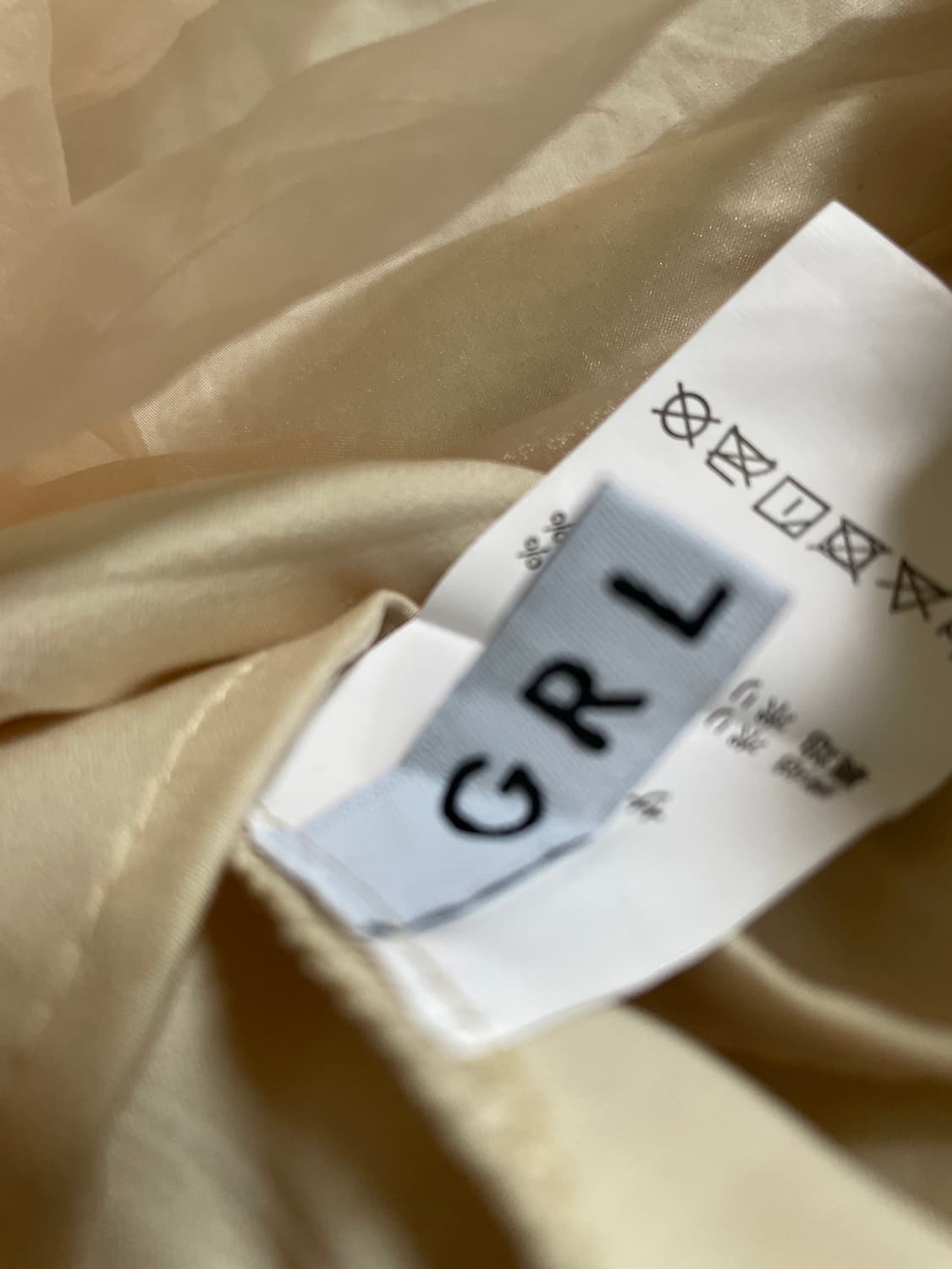 Grl 페어리 퍼프 오프숄더 블라우스 상품이미지5